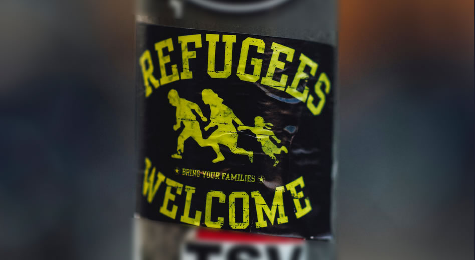 refugees welcome top