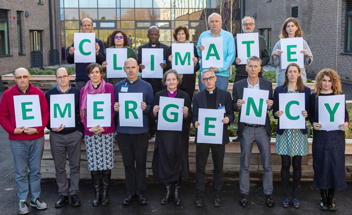 climate emergency pic 2  700